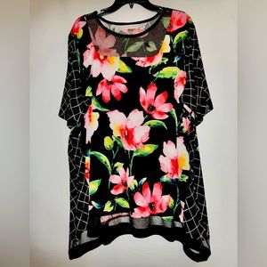 NWOT 2X Susan Graver Womens Plus Size Floral Print Tunic perfect condition